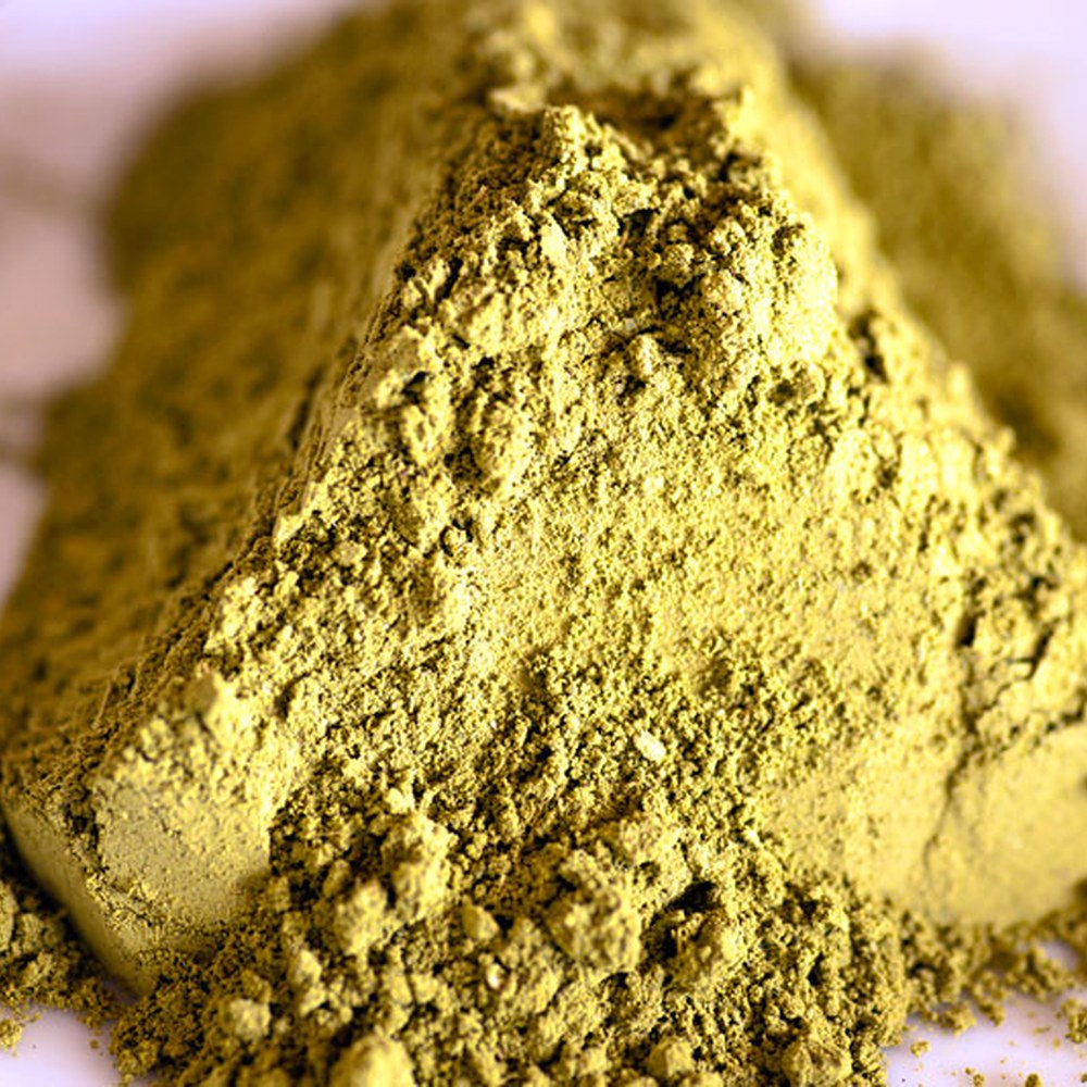 Henna powder